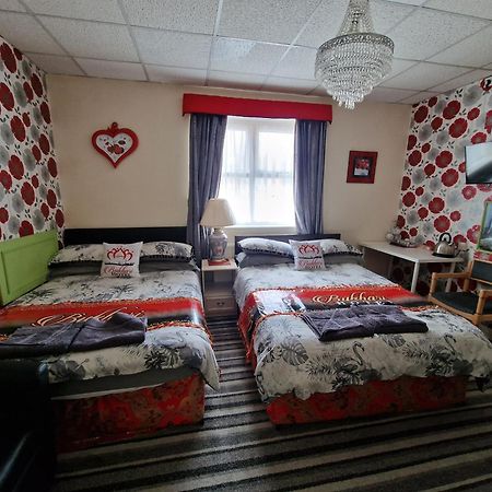 Bukhari Hotel Blackpool Esterno foto