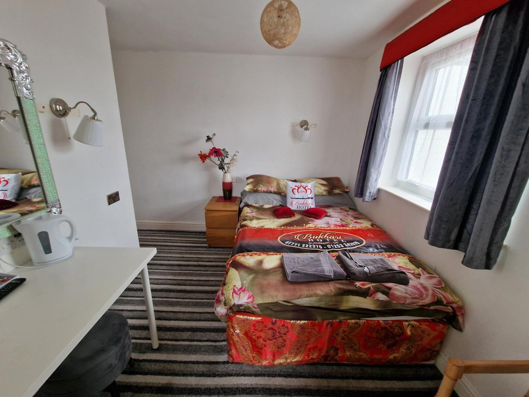 Bukhari Hotel Blackpool Esterno foto