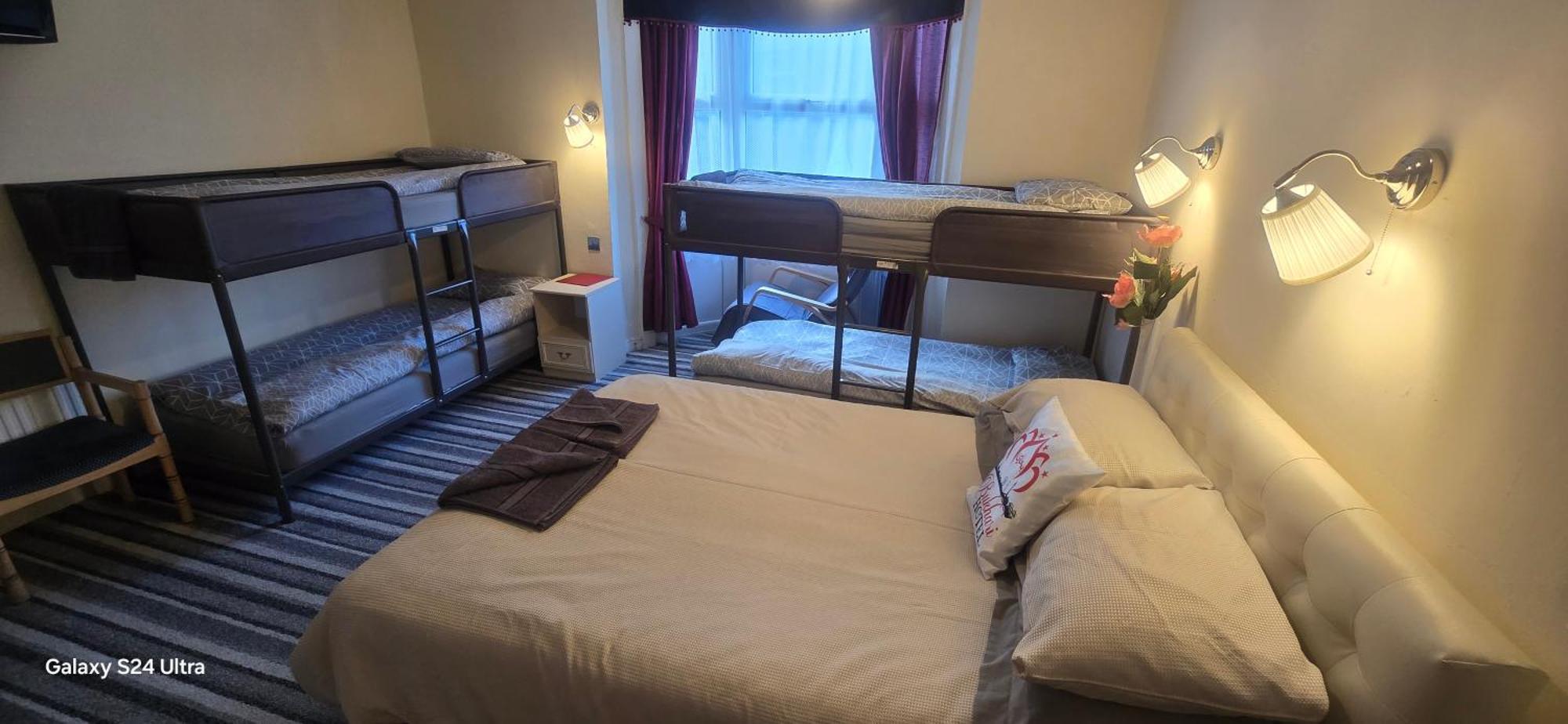 Bukhari Hotel Blackpool Esterno foto